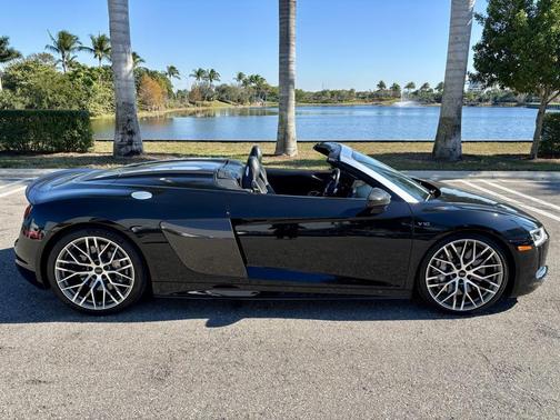 2018 Audi R8 5.2 V10 plus