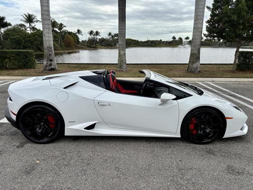 2017 Lamborghini Huracan LP610-4S