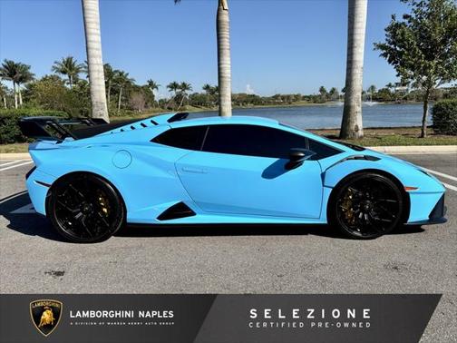 2022 Lamborghini Huracan STO Coupe