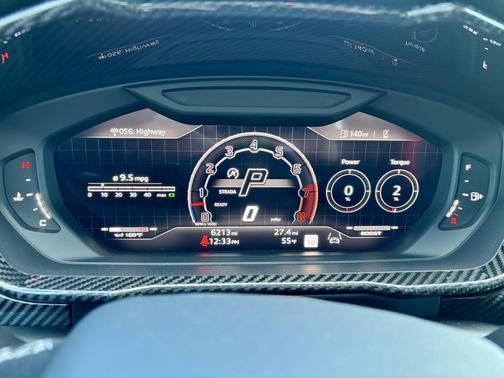 2024 Lamborghini Urus Performante