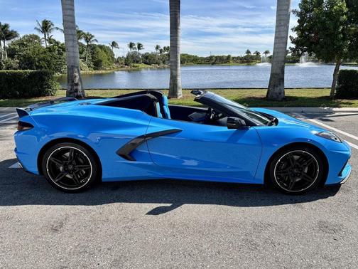 2022 Chevrolet Corvette Stingray w/3LT