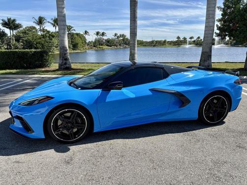 2022 Chevrolet Corvette Stingray w/3LT