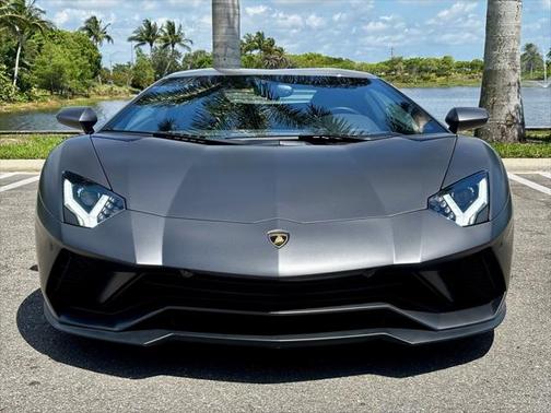 2018 Lamborghini Aventador S Base