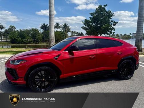 2024 Lamborghini Urus S