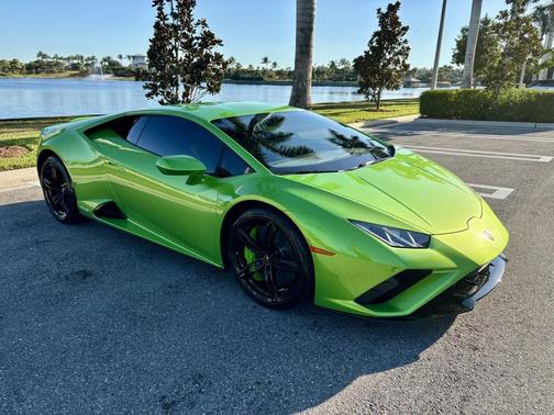 2021 Lamborghini Huracan EVO Coupe