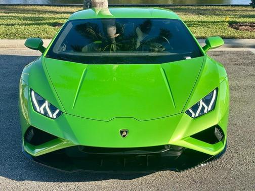 2021 Lamborghini Huracan EVO Coupe