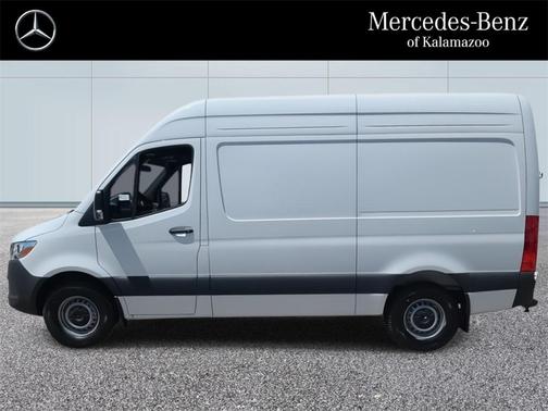 2024 Mercedes-Benz Sprinter 2500 Standard Roof