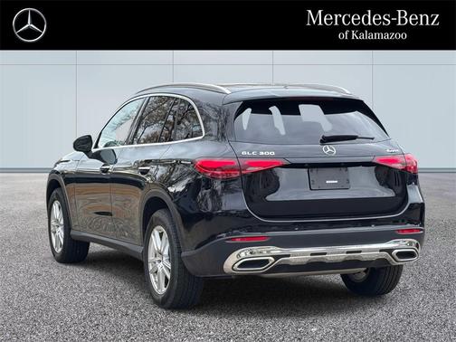 2025 Mercedes-Benz GLC 300 4MATIC