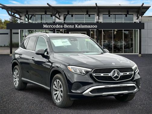 2025 Mercedes-Benz GLC 300 4MATIC