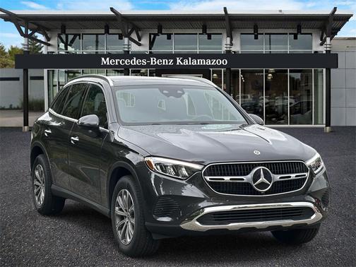 2025 Mercedes-Benz GLC 300 4MATIC
