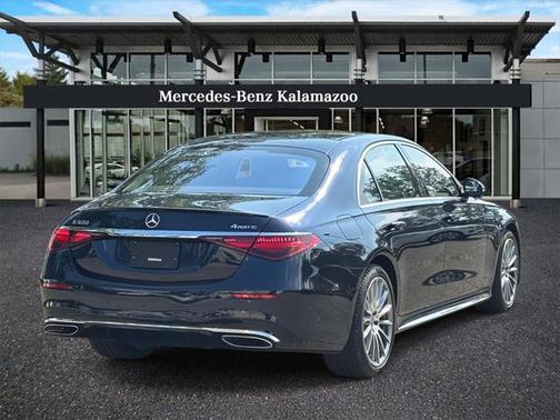 2023 Mercedes-Benz S-Class 4MATIC