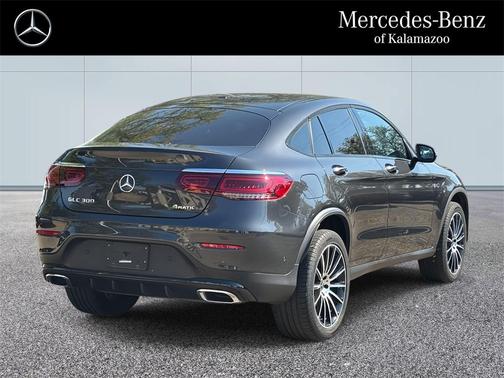 2022 Mercedes-Benz GLC 300 4MATIC Coupe