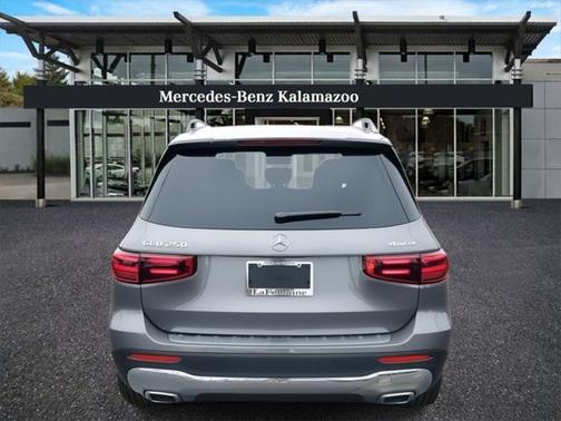 2024 Mercedes-Benz GLB 250 4MATIC