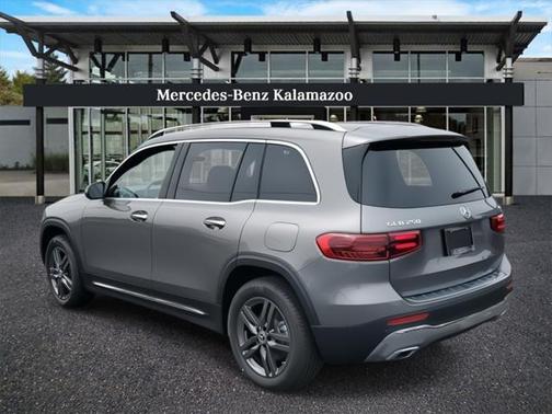 2024 Mercedes-Benz GLB 250 4MATIC
