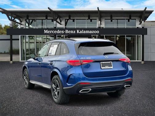 2024 Mercedes-Benz GLC 300 4MATIC