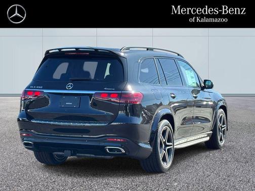 Obsidian 2026 Mercedes-Benz GLS 450 4MATIC