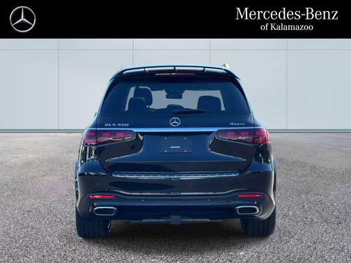 Obsidian 2026 Mercedes-Benz GLS 450 4MATIC