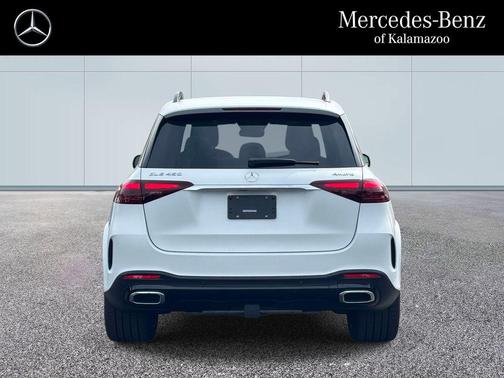 Manufaktur Moon 2026 Mercedes-Benz GLE 450 4MATIC
