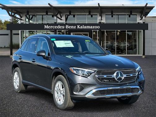 2025 Mercedes-Benz GLC 300 4MATIC