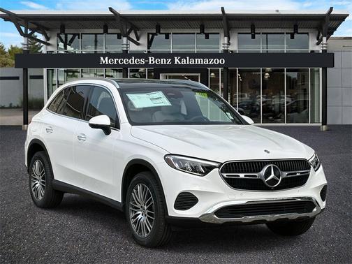 2025 Mercedes-Benz GLC 300 4MATIC