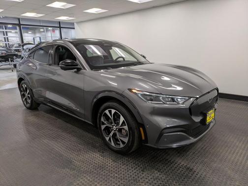 2021 Ford Mustang Mach-E Premium