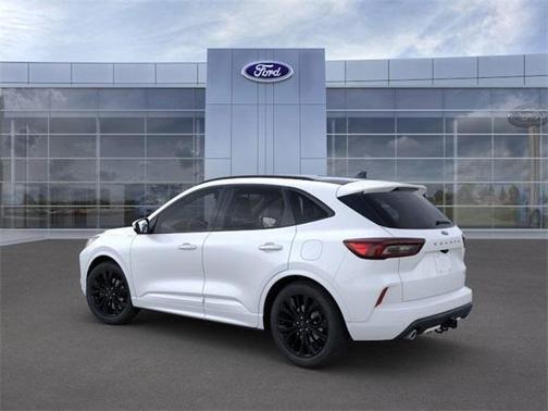 2025 Ford Escape ST-Line Elite
