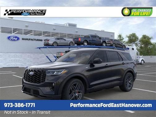 2025 Ford Explorer ST-Line