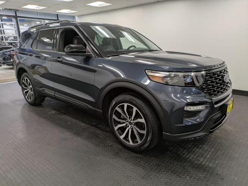 2022 Ford Explorer ST-Line
