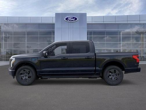 2025 Ford F-150 Lightning LARIAT