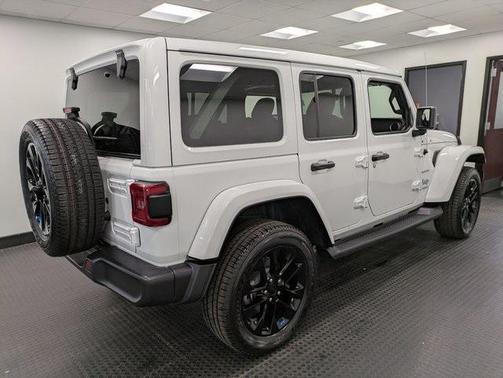 2022 Jeep Wrangler Unlimited 4xe Sahara