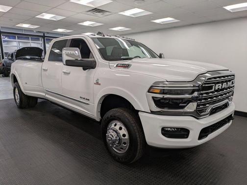 2025 RAM 3500 Limited