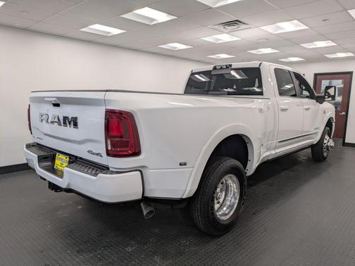 2025 RAM 3500 Limited