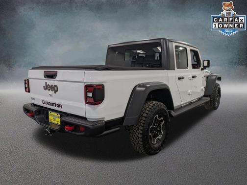 Bright White Clearcoat 2021 Jeep Gladiator Rubicon