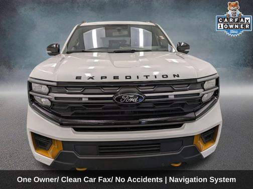STAR WHITE MET TRI-COAT 2025 Ford Expedition TREMOR