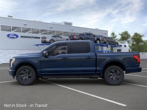 2025 Ford F-150 Lightning LARIAT
