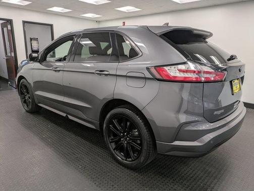 2022 Ford Edge ST Line