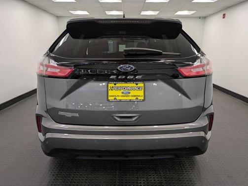 2022 Ford Edge ST Line