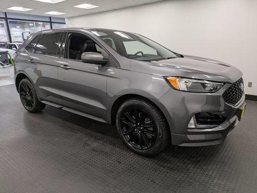2022 Ford Edge ST Line
