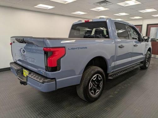 2023 Ford F-150 Lightning XLT