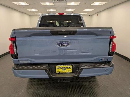 2023 Ford F-150 Lightning XLT