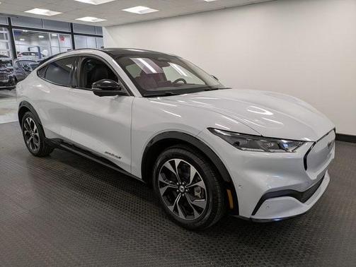 2021 Ford Mustang Mach-E Premium