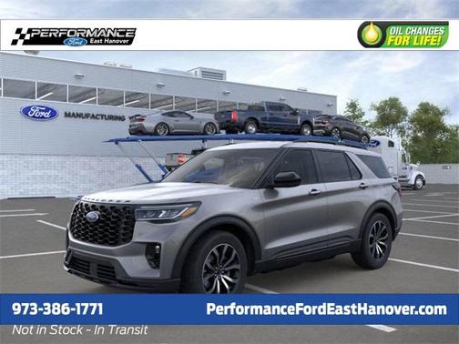 2025 Ford Explorer ST-Line