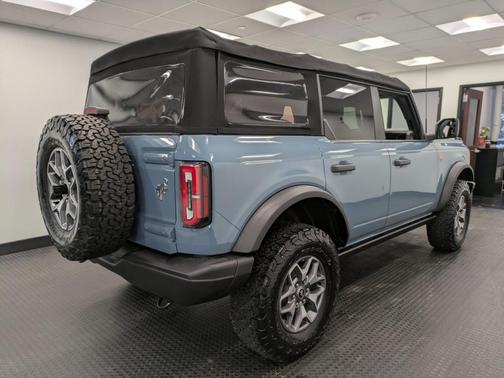 2021 Ford Bronco Badlands