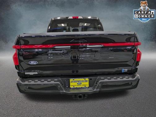 2025 Ford F-150 Lightning Platinum