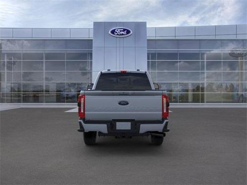 2025 Ford F-350 Lariat Super Duty