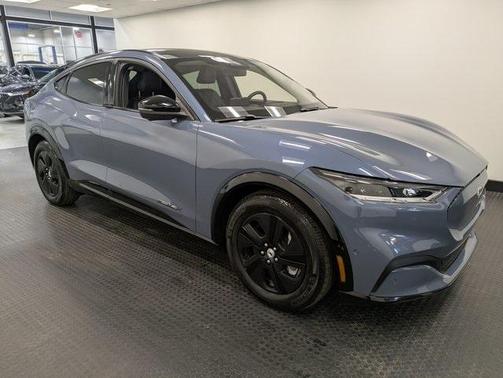 2023 Ford Mustang Mach-E California Route 1