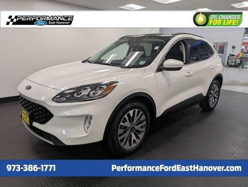 2022 Ford Escape Titanium