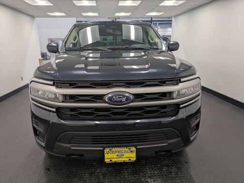 2023 Ford Expedition XLT