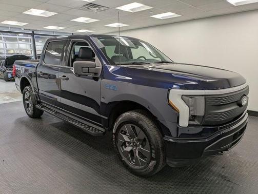 2024 Ford F-150 Lightning XLT