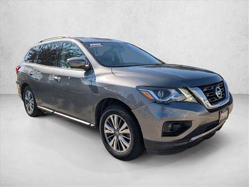 2019 Nissan Pathfinder SL